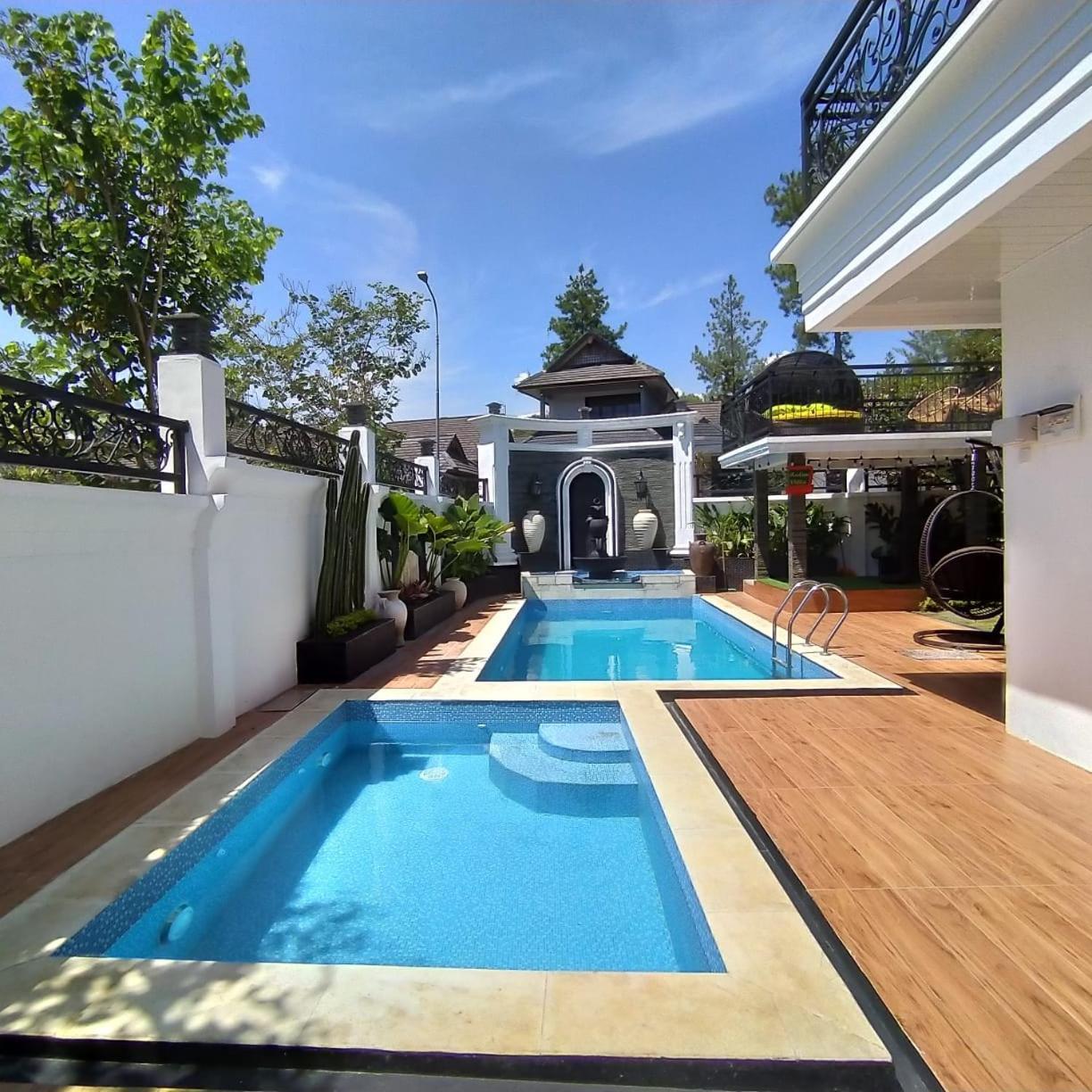 Villa Kota Bunga Malini 7 Cinengangirang Bagian luar foto